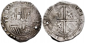 Felipe II (1556-1598). 8 reales. Potosí. (Cal 2019-Tipo 322). Ag. 26,86 g. Ligera doble acuñación an anverso que no permite ver el ensayador. Agujero....