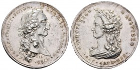 Carlos IV (1788-1808). Medalla. 1789. México. (H-166). Ag. 32,98 g. Por el arzobispo. Grabador G. A. Gil. Módulo 8 reales. 41 mm. Leves rayitas y golp...