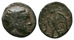 PTOLEMAIC KINGS OF EGYPT. Ptolemy (180-145 BC). Ae. RARE!

Condition: Very Fine

Weight:1.30 gr
Diameter: 12 mm