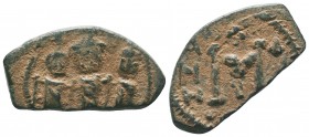 ARAB-BYZANTINE: Three Standing Figures, ca. 640, AE fals 

Condition: Very Fine

Weight:4.48 gr
Diameter: 26 mm