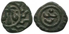 Mamluk.AL-ẒĀHIR SAYF AL-DĪN KHUSHQADAM 865–872 H.AE fals
Condition: Very Fine

Weight:1.65 gr
Diameter: 16 mm