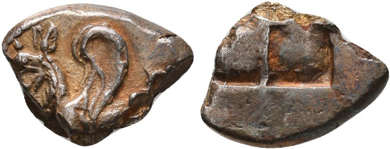 Very Attractive and RARE Archaic Fragment. Circa 6th-4th BC. AR
Condition: Very ...