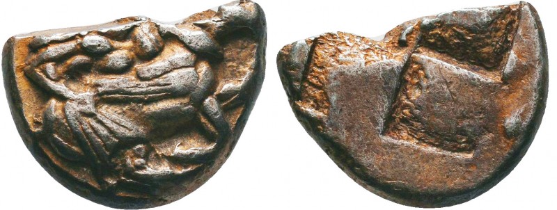 Very Attractive and RARE Archaic Fragment. Circa 6th-4th BC. AR
Condition: Very ...