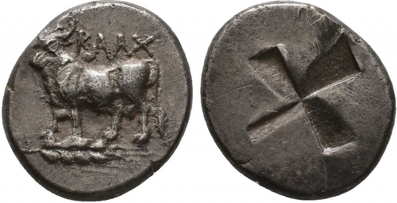 Kalchedon, Bithynia. AR c. 386-340 BC.
Obv. KAΛX, bull standing left on ear of c...