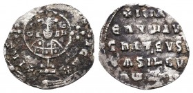 JOHN I TZIMISCES (969-976). Miliaresion. Constantinople.
Condition: Very Fine

Weight: 1.20 gr
Diameter: 19 mm