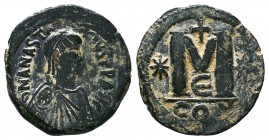 Anastasius I. 491-518. AE 40 Nummi – Follis
Condition: Very Fine

Weight: 16.90 gr
Diameter: 32 mm