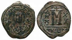Maurice Tiberius. 582-602. Æ Follis 
Condition: Very Fine

Weight: 11.38 gr
Diameter: 30 mm