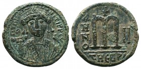 Tiberius II Constantine. 578-582. Æ Follis
Condition: Very Fine

Weight: 10.11 gr
Diameter: 30 mm