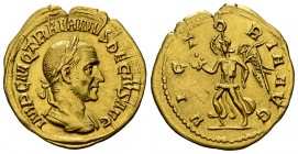 Traianus Decius Aureus, Victory reverse 

Traianus Decius (249-251 AD). Aureus (20 mm, 3.94 g), Rome.
Obv. IMP C M Q TRAIANVS DECIVS AVG, Laureate ...