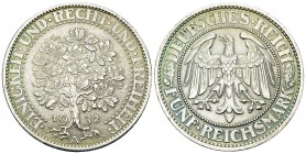 Weimarer Republik, AR 5 Reichsmark 1932 A, Eichbaum 

Deutschland. Weimarer Republik. AR 5 Reichsmark 1932 A (24.98 g), Eichbaum.
AKS 25.

Vorzüg...
