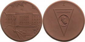 Porzellanmedaillen - Medaillen der Meißner Porzellanmanufaktur
Dresden Braune Porzellanmedaille 1966 (H. Schulz) Militärakademie der NVA "Friedrich E...