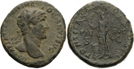 Kaiserzeit
Hadrian 117-138 As 119/122, Rom Kopf mit Lorbeerkranz nach rechts, IMP CAESAR TRAIAN HADRIANVS AVG / Pietas steht nach links, PONT MAX TR ...