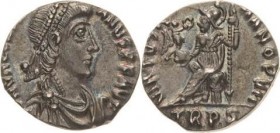 Magister militum et dominus noster - Die Münzprägung der Spätantike ab Kaiser Diocletian (284 n. Chr
Valentinian II. 375-392 Siliqua 388/392, Trier B...