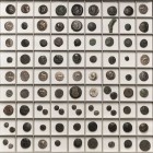 Griechische Münzen
Lot-109 Stück Streifzug durch die griechische Münz- und Geldgeschichte. Interessantes Konvult von griechischen Kleinmünzen. Unters...