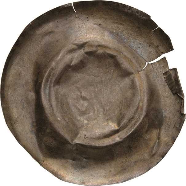 Görlitz, städtische Münzstätte
 Brakteat. Helm mit Zier, herum vier Kugeln Pose...