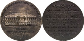 Eisenach
 Bronzegussmedaille 1978 (W. Günzel) 200 Jahre des Erstbesuches von Goethe in Eisenach. Gebäudeansicht / 9 Zeilen Schrift - Zitat von Julie ...