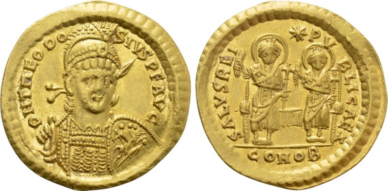 THEODOSIUS II (402-450). GOLD Solidus. Constantinople.

Obv: D N THEODOSIVS P ...