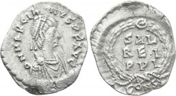 MARCIAN (450-457). AR Siliqua. Constantinople.